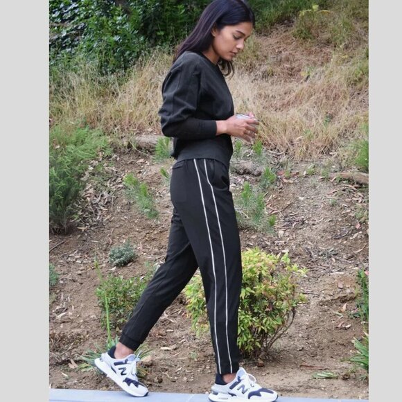 Athleta Brooklyn Jogger Pants Black White Colorblocked 4552 - Picture 3 of 12